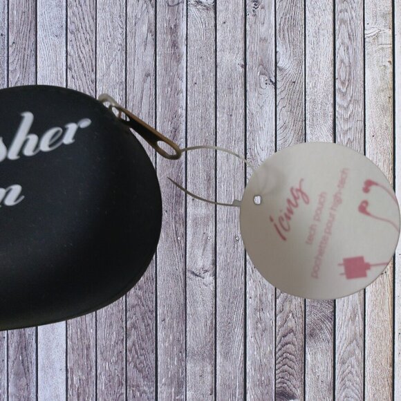 Icing Brand Fresher Than You Black Zippered Tech Pouch NEW - Picture 3 of 5